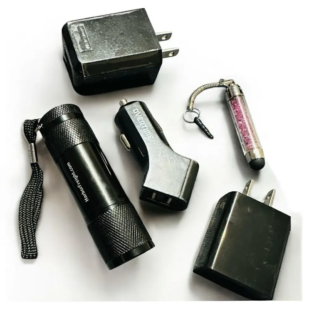 Electronics Gadget Lot –Flashlight, Dual USB Car & Wall Chargers+Stylus Keychain